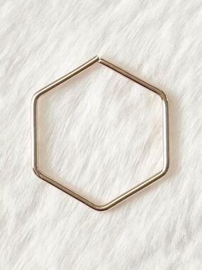 5/$15 🩷 MUST BUNDLE Hexagon Minimalist Ring - Gold Tone